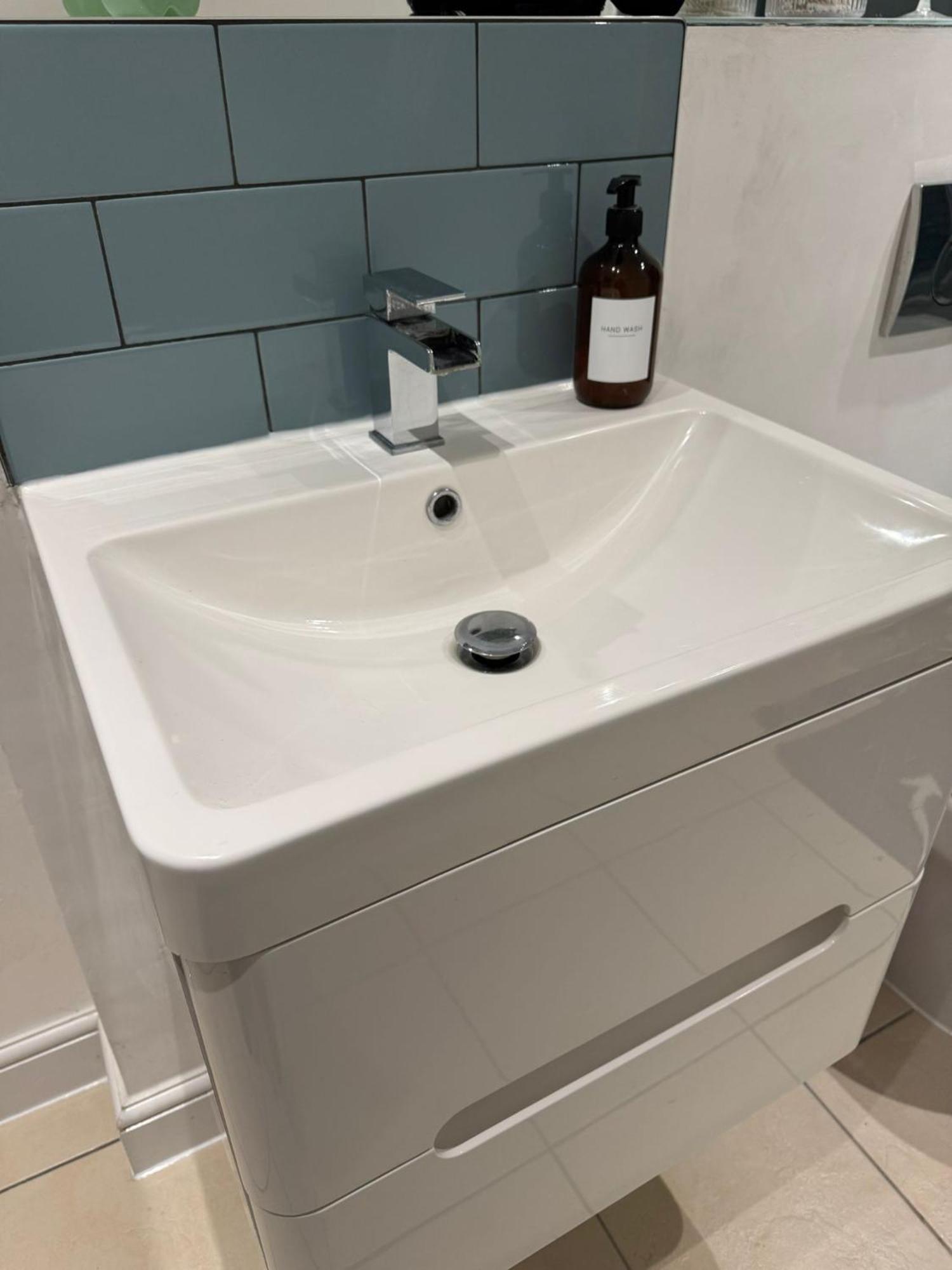 Stylish & Cosy Margate Escape With Hot Tub And Log Burner Dogs Welcome Bagian luar foto